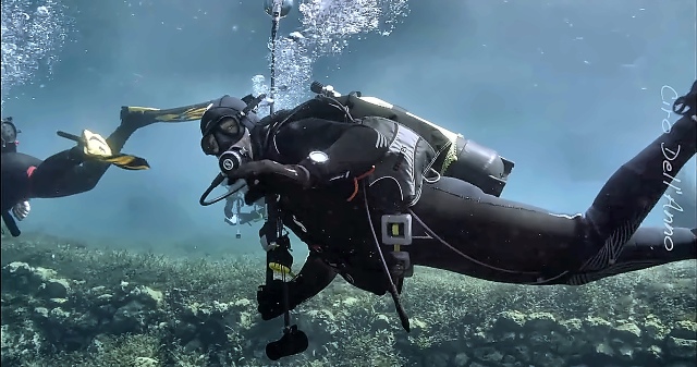Diari dal Blu- Lago di Capo d’Acqua: quando la luce incontra la trasparenza di Ciro Dell’Anno | 22